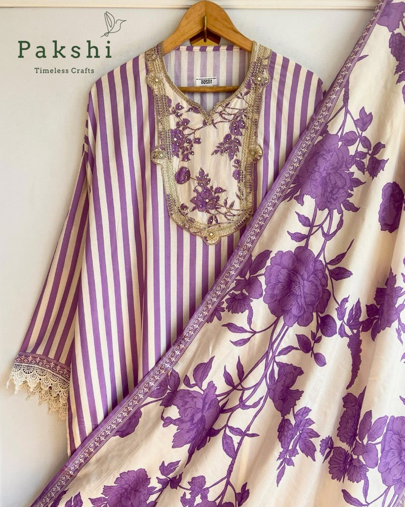 Bulbul "Tassels"