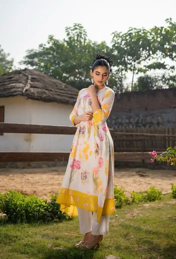 Elegant Two-Piece Digital Designer Floral Print Co-ord Set
